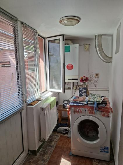 Casă cu 4 camere în Alexandriei