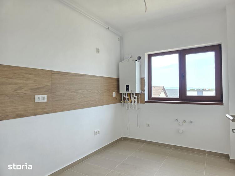 Apartament cu 2 camere decomandat în Sânpetru