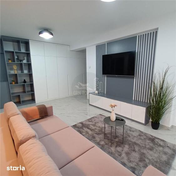 Apartament cu 3 camere decomandat, mobilat în Terezian