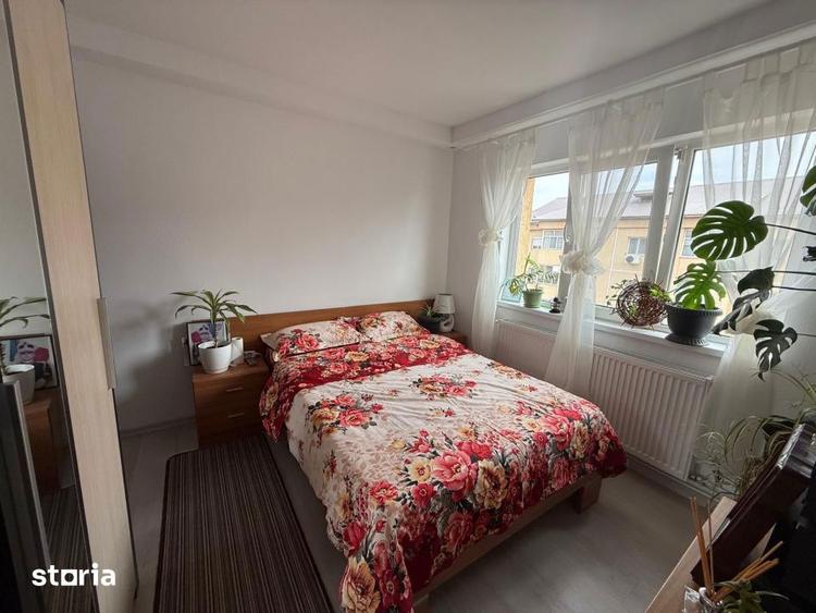 Apartament cu 3 camere decomandat în Orașul Vechi