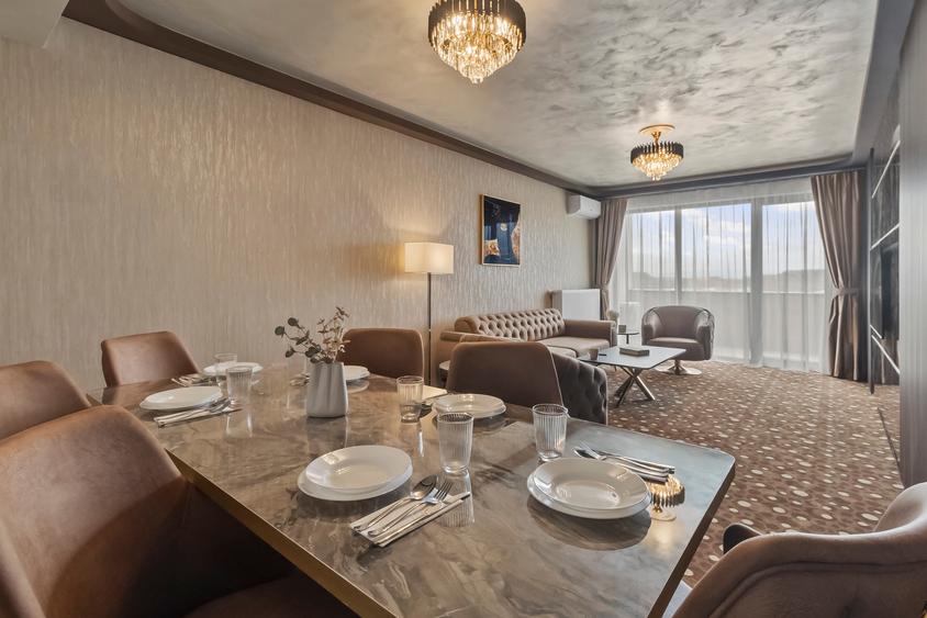 Complex RIF, Apartmente de inchiriat zona Mall Coresi, 2 camere cu 2 bai, 93 mp - 14