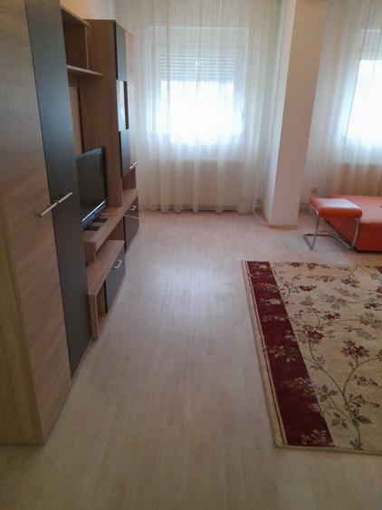 Apartament cu 2 camere decomandat în Tilișca