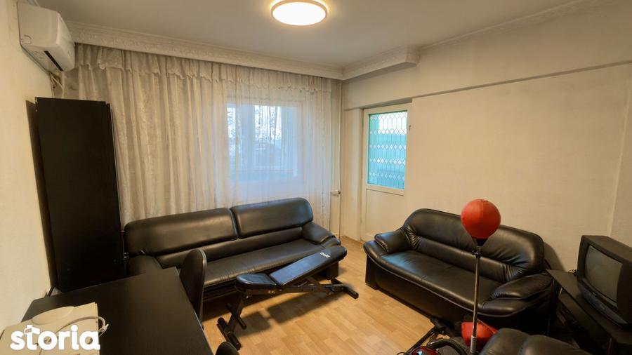 Apartament cu 5 camere decomandat, mobilat în Militari