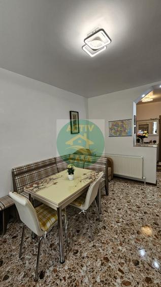 Apartament cu 3 camere decomandat în Est