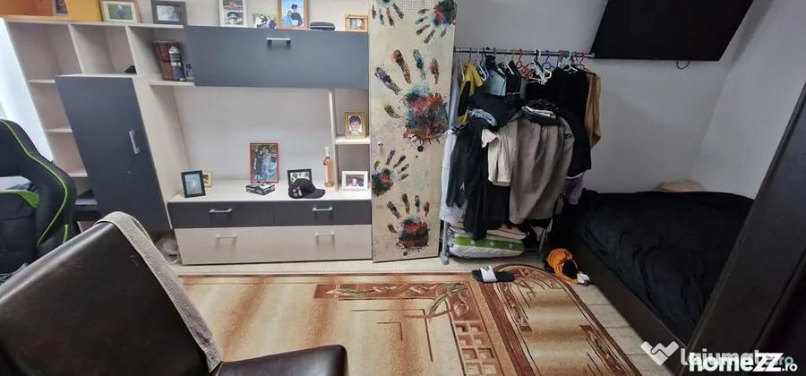Casă cu 4 camere cu Teren 399 Mp în Central