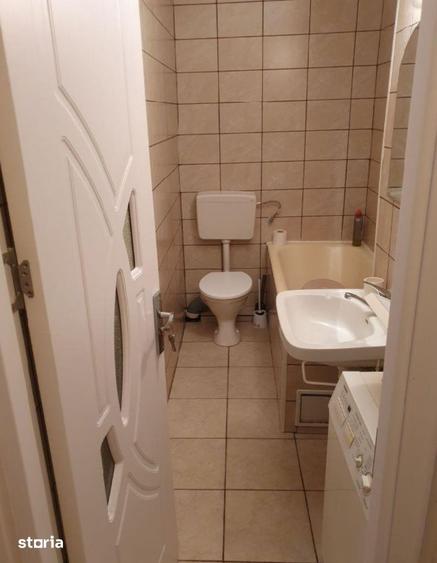 Garsonieră decomandată în Rahova