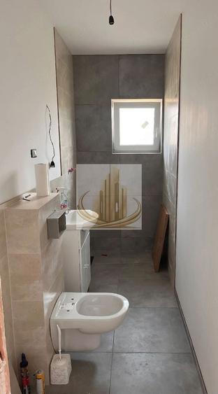 Duplex cu 3 camere cu Canalizare în Ghiroda