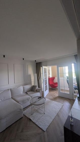 Apartament cu 2 camere semidecomandat în Micro 16