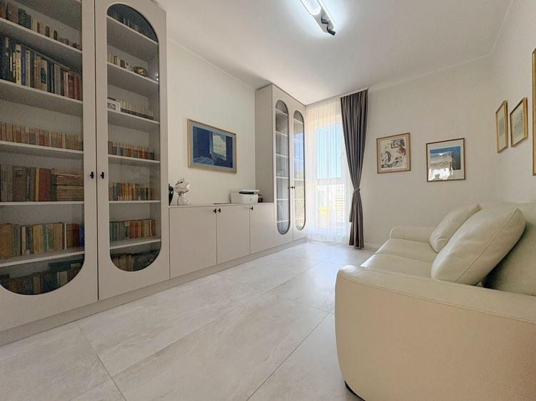 Duplex cu 4 camere cu Canalizare în Dumbrăvița