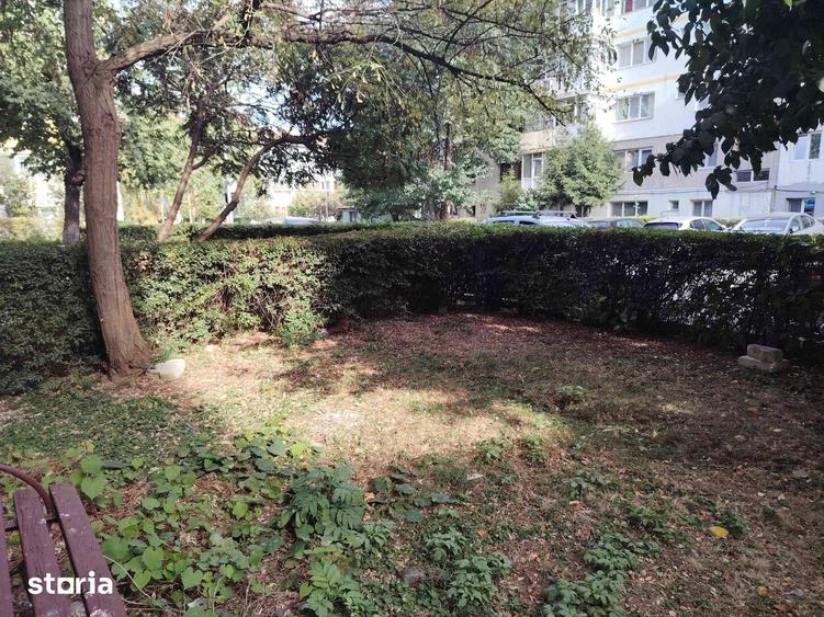 Apartament cu 2 camere semidecomandat în Micro 6