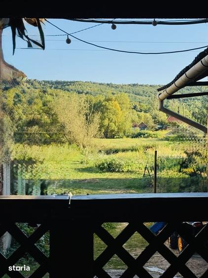 Casă cu 6 camere cu Teren 1000 Mp în Central
