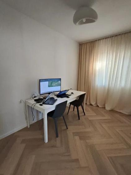 Apartament cu 3 camere în Turnișor
