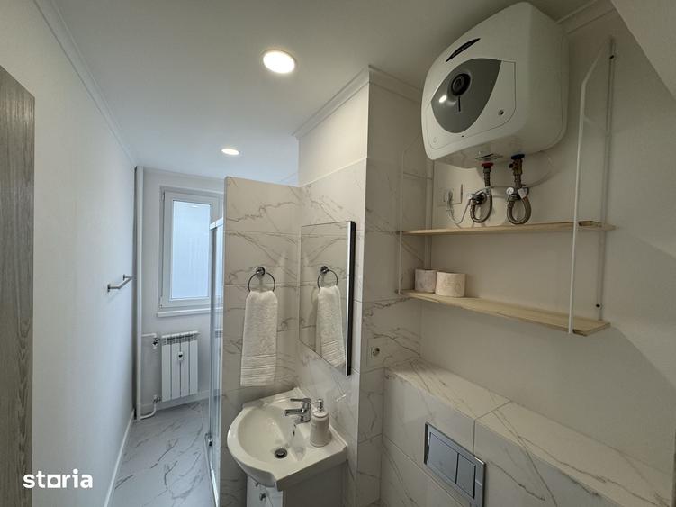 Apartament cu 3 camere în Tineretului