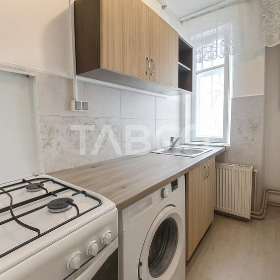 Apartament cu 2 camere nedecomandat, mobilat în Mihai Viteazul