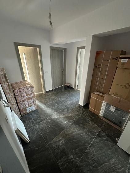 Apartament cu 2 camere decomandat în Theodor Pallady