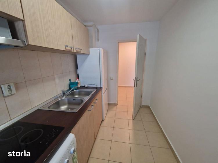 Garsonieră decomandată în Bună Ziua
