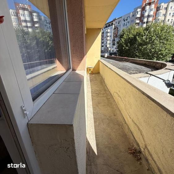 Apartament cu 3 camere în Traian