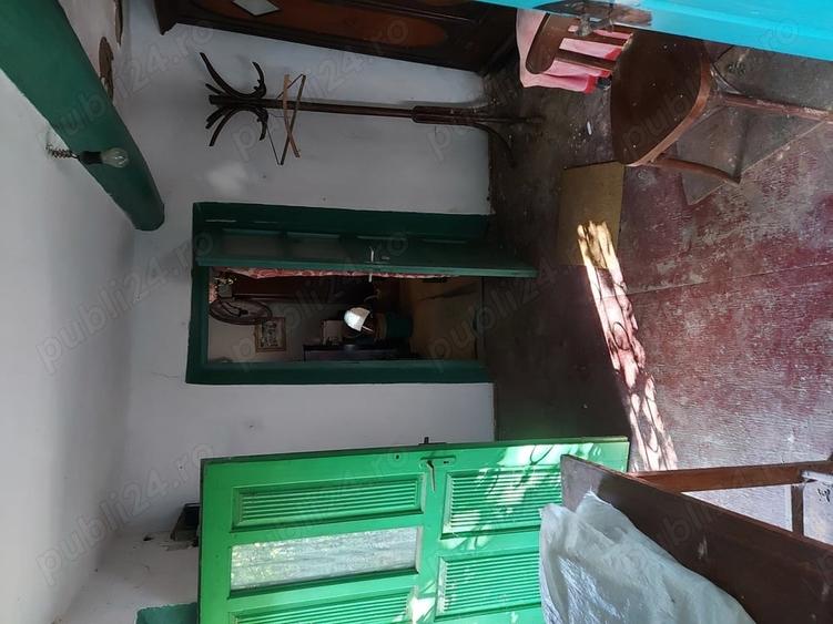 Casă cu 4 camere în Slava Rusă