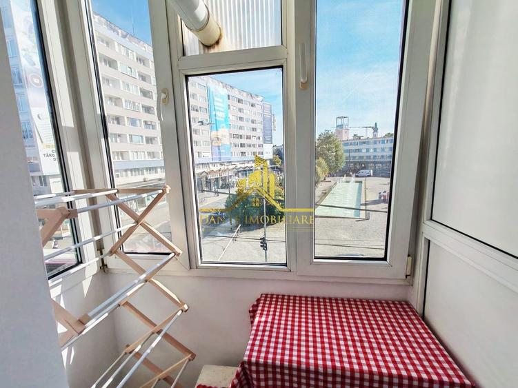 Apartament cu 2 camere semidecomandat, mobilat în Ultracentral