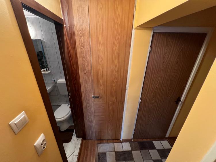 Apartament cu 3 camere decomandat în Militari