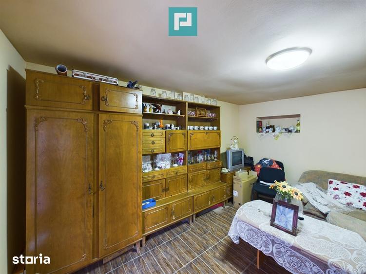 Casă cu 2 camere cu Teren 456 Mp în Ghioroc