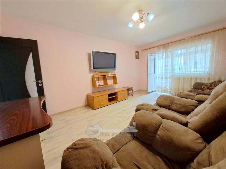 Apartament 2 camere, Cug la bd, etaj 2, baie cu geam, mobilat, vedere dubla 60 m - 11