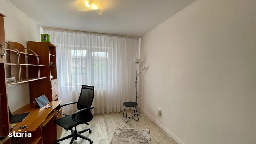 Apartament cu 3 camere decomandat în Ultracentral
