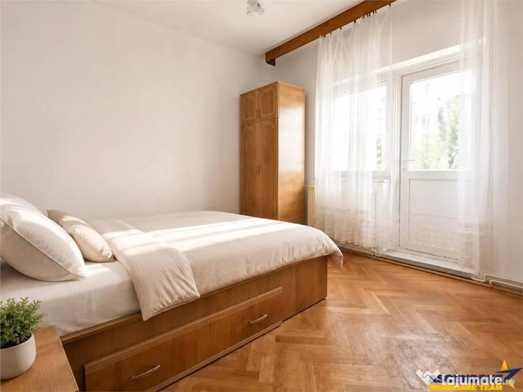 Apartament cu 3 camere decomandat în Drumul Poienii