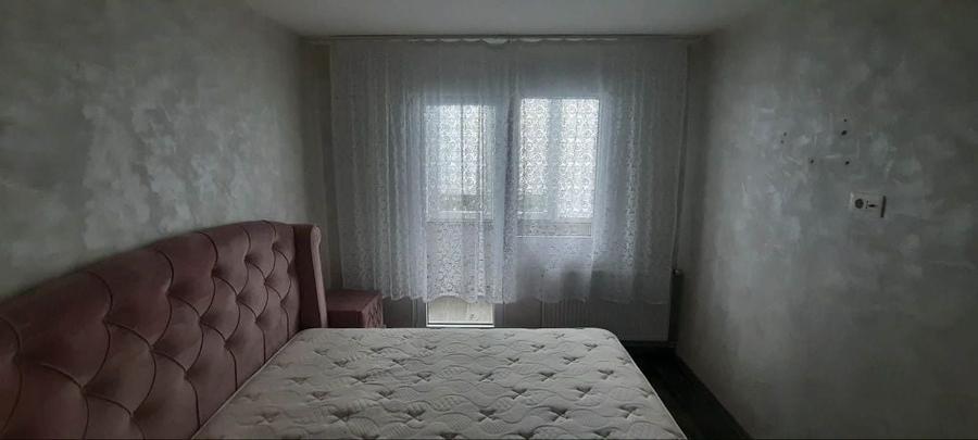 Apartament cu 2 camere semidecomandat în Sud
