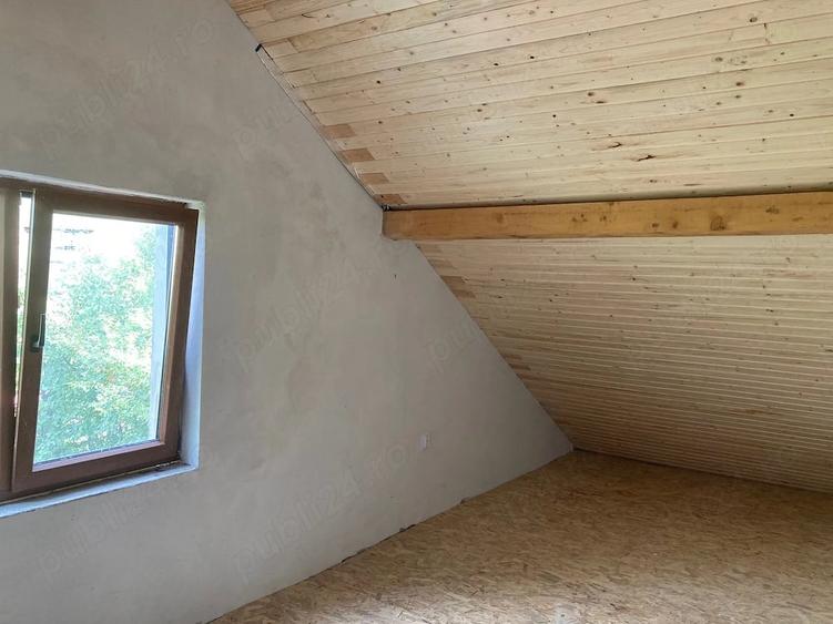 Casă cu Teren 1000 Mp în Veseud (Slimnic)