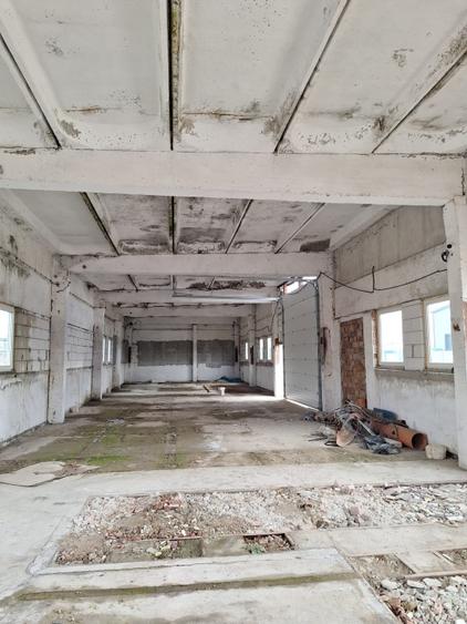 Spațiu industrial, de 1,700 mp, în Central
