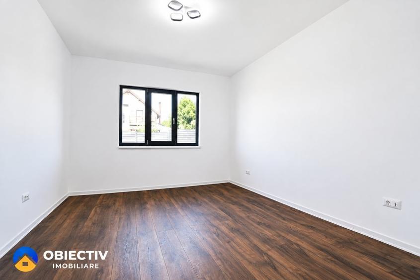 Casă individuală cu 4 camere cu Teren 500 Mp în Est