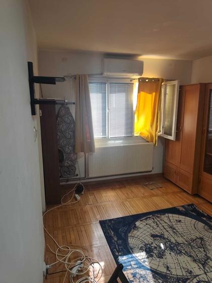 Garsonieră semidecomandată în Central