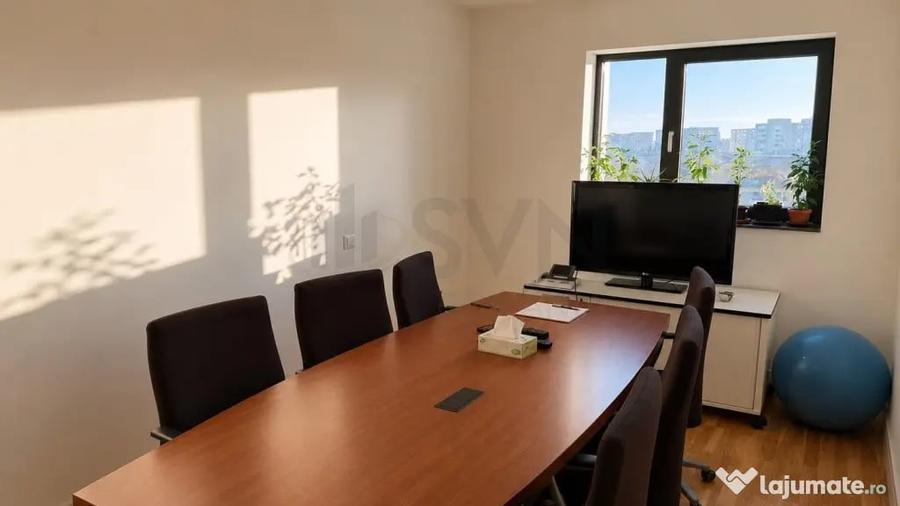 Apartament cu 2 camere semidecomandat în Barbu Văcărescu