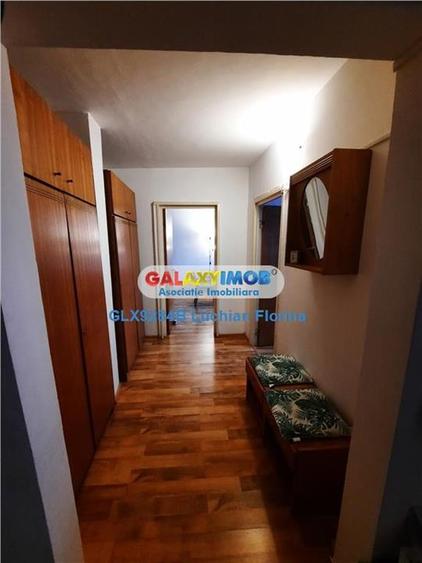 Apartament cu 2 camere decomandat, mobilat în Titan