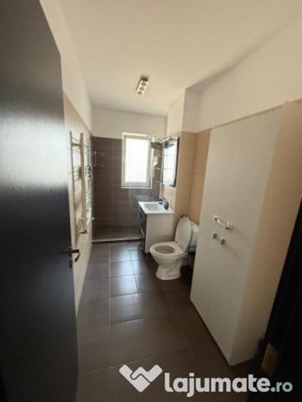 Apartament cu 2 camere decomandat în Sânpetru