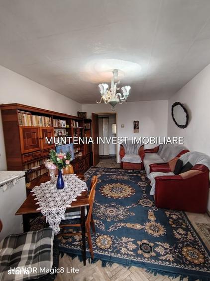 Apartament cu 2 camere decomandat în Central