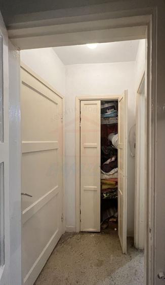 Apartament cu 2 camere semidecomandat în Piața Centrală