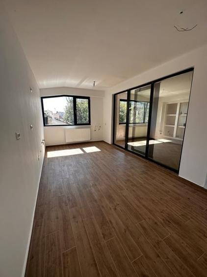 Apartament 3 camere, 100 mp, 3 băi, bloc 2026, zona Medicina, Craiova - 5