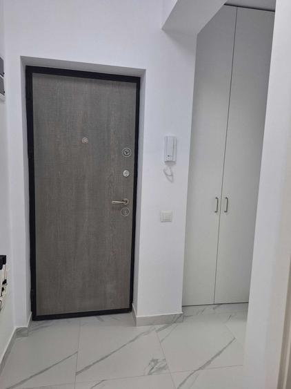 Apartament cu 2 camere decomandat în Chiajna