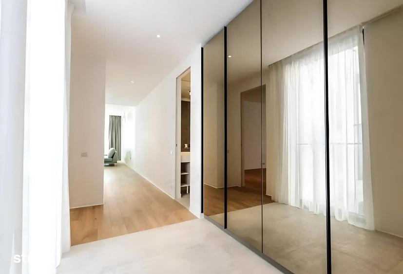 Apartament cu 4 camere în Central