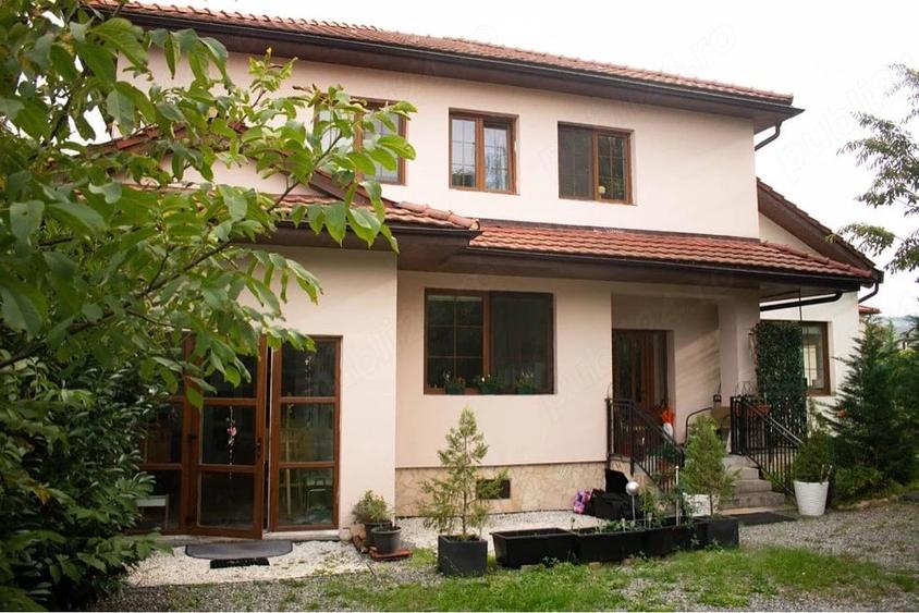 Spațiu comercial, de 444 mp, în Central