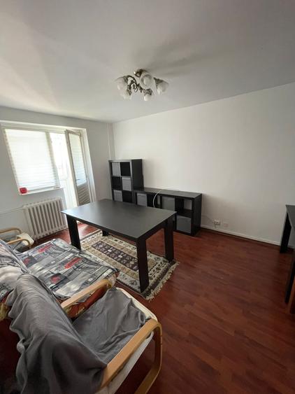 Apartament cu 2 camere semidecomandat în Lujerului