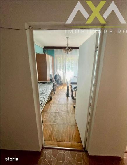 Apartament cu 3 camere decomandat în Nicolina