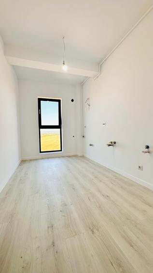 Apartament cu 3 camere decomandat în Albert