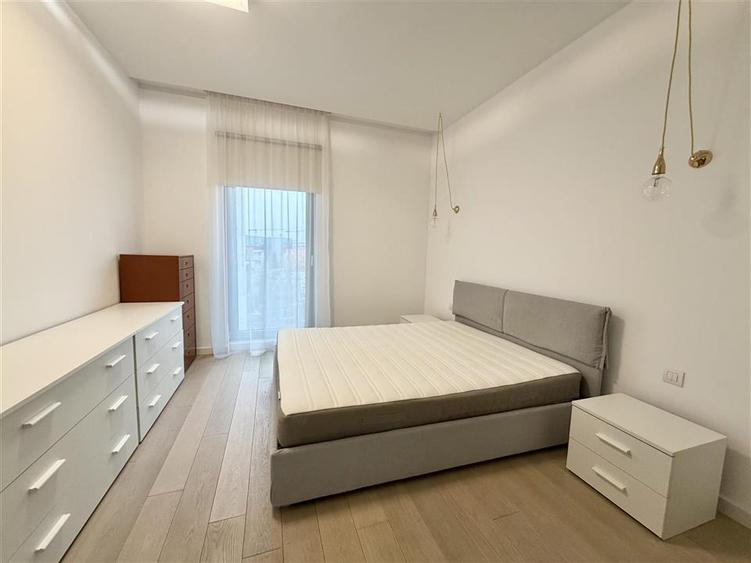 Apartament cu 2 camere decomandat în Herăstrău — fotografia 2
