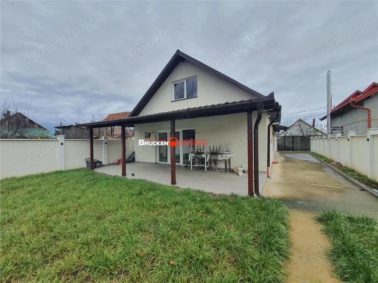 Casă cu 3 camere cu Teren 344 Mp în Central