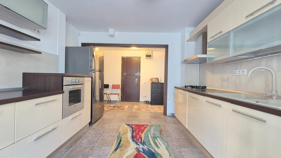Apartament cu 2 camere decomandat în Unirii