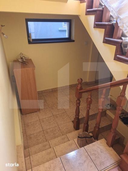 Casă cu 7 camere cu Teren 550 Mp în Central