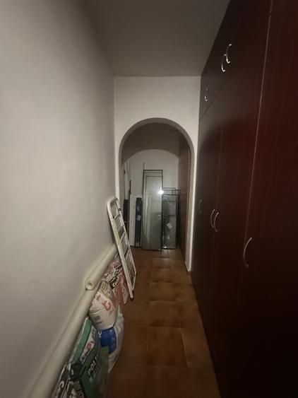Apartament cu 4 camere decomandat în Dristor